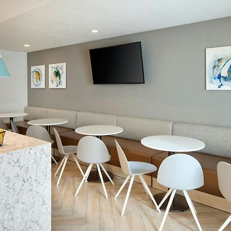 Towneplace Suites Dulles Airport Sterling Bagian luar foto