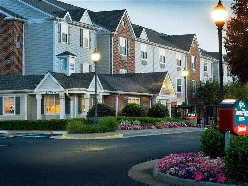 Towneplace Suites Dulles Airport Sterling Bagian luar foto