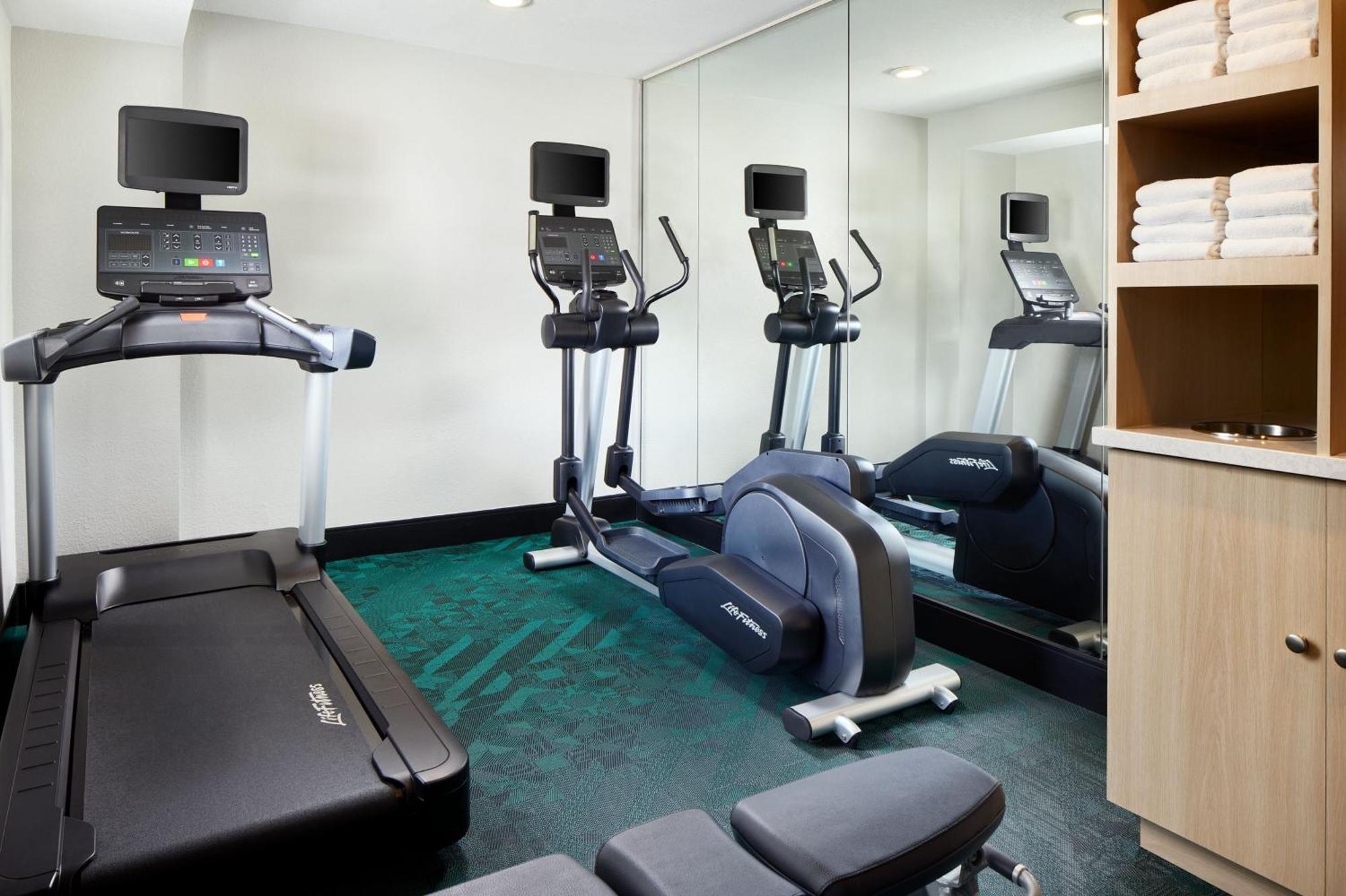 Towneplace Suites Dulles Airport Sterling Bagian luar foto